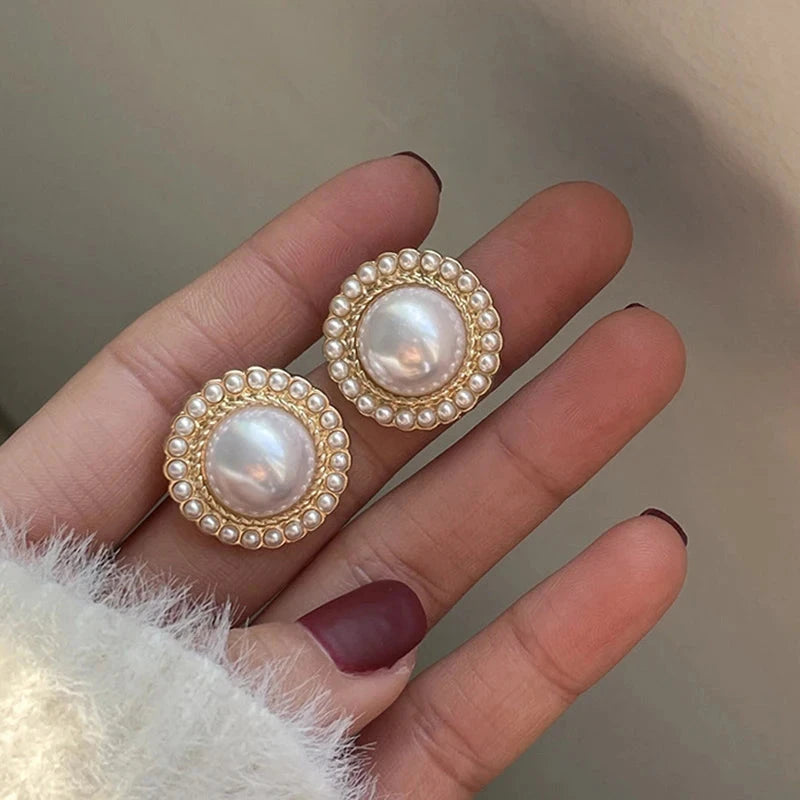 New Vintage Circle Drop Earrings Baroque Pearl Earrings Gold Color Round Earclip Women Temperament Elegant Jewelry Party Gifts Econic Blanks