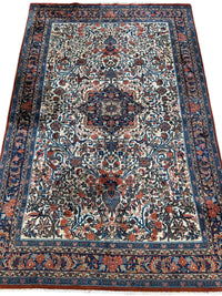 Vintage Persian Sarouk Wool Rug – 4’4” x 6’6” – Hand-Knotted Floral Medallion Design