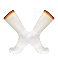 New Summer Breathable Cycling Socks Men Anti Slip Seamless Aero Bike Wearproof Road Calcetines Ciclismo Quick Pick Grocers
