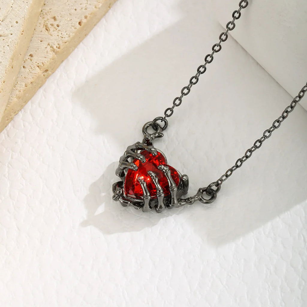 Gothic Punk Bat Wings and Heart Shaped Resin Pendant Necklace - Dark Fantasy Style Alloy Chain, Halloween Women’S Gift, Casual Fashion Accessories Quick Pick Grocers