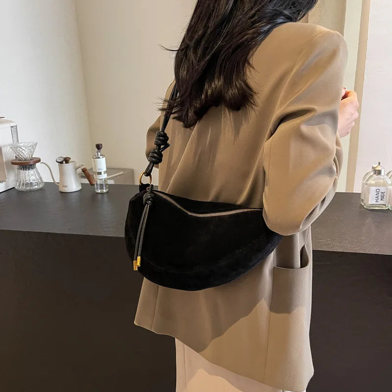 Faux Suede Super Popular Niche Suede Shoulder Bag for Women 2025 Hot Sale Single Crossbody Bags Underarm Dumpling Sweet Bags Quick Pick Grocers
