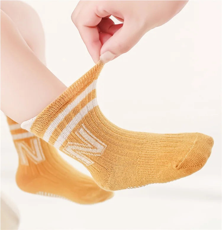 3Pairs/lot Children's Socks For Boys Girls Cotton Letter Kids Socks Casual Sport Girl Boy Toddler Baby Floor Short Sock Non-slip Quick Pick Grocers