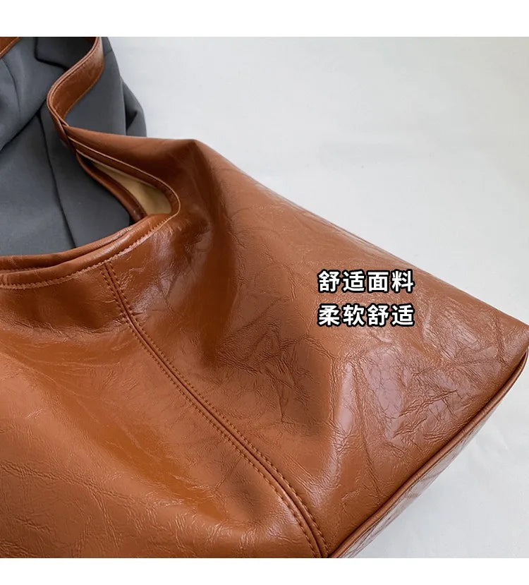 Autumn and Winter Vintage Women's Bag Large Capacity Suede Shoulder Bag Solid Color Simple Casual Commuter Bag Retro Handbags Quick Pick Grocers