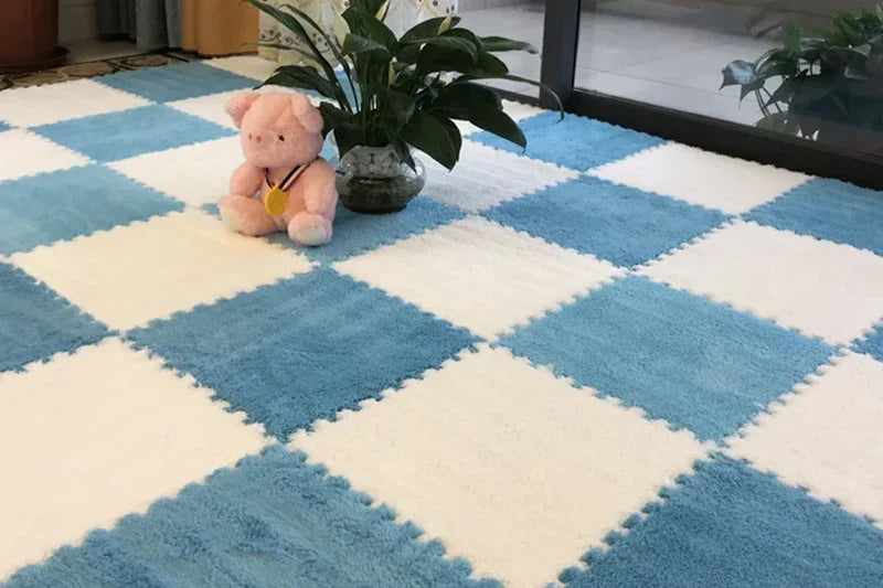 30*30CM Soft Plush Children Kids Rug Play Mat Puzzle Carpet Warm Playmat Interlocking Exercise Tiles Floor Carpet Decoration Mat Quick Pick Grocers