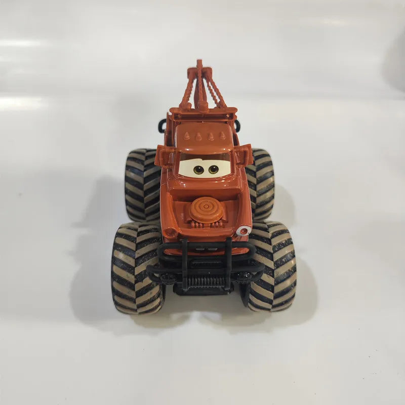 Disney Pixar Cars Toy Lightning McQueen Metal Mode Return Car Jackson Storm Mater Inertial Force Car Model Toy Kid Birthday Gift Quick Pick Grocers