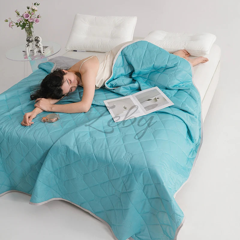 Grade A Cooling Summer Blanket for Bed Soft Breathable King Summer Quilt Queen Air Condition Comforter Lightweight Cool Duvet Quick Pick Grocers