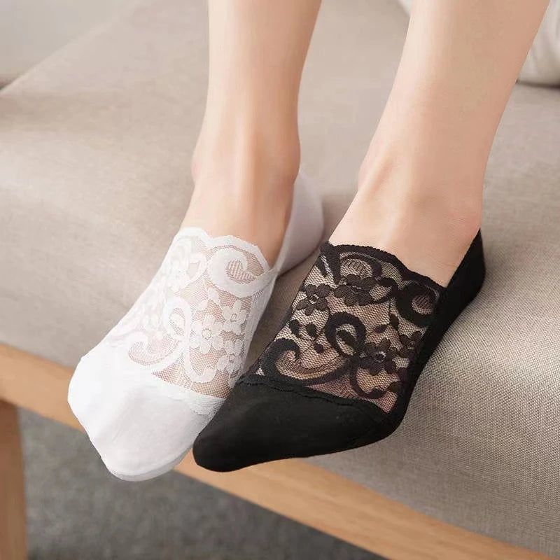 New Women Socks Slippers Non-slip Breathable Cute Lace Invisible Socks Sexy Non-slip Cool Thin Socks Fashion Black Boat Socks Quick Pick Grocers