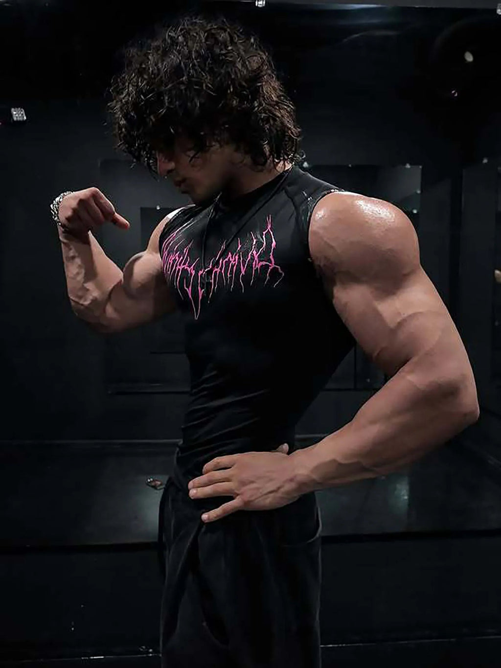 New Summer GYM T-shirt Men's Gothic Print Muscle Tee High Elasticity And Quick Drying Exercise For Bodybuilding Training T-shirt Quick Pick Grocers