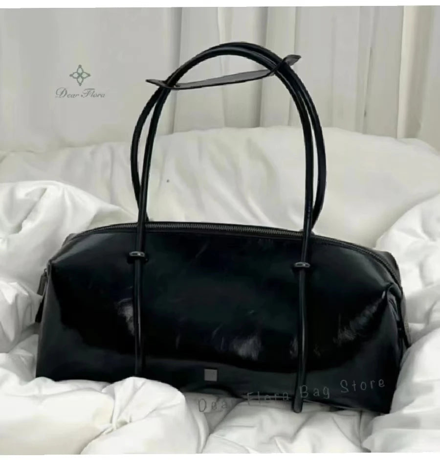 Y2K Women's Bag Large Capacity Boston Pillow Handbag Spicy Girl Fashion Motorcycle Shoulder Bags Vintage Large Capacity Tote Bag Quick Pick Grocers