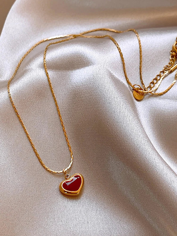 2025 Mothers Day Red Heart Pendant Stainless Steel Gold Color Chain Necklace for Women Non Fading Jewelry Sweet Accessories Gift Quick Pick Grocers