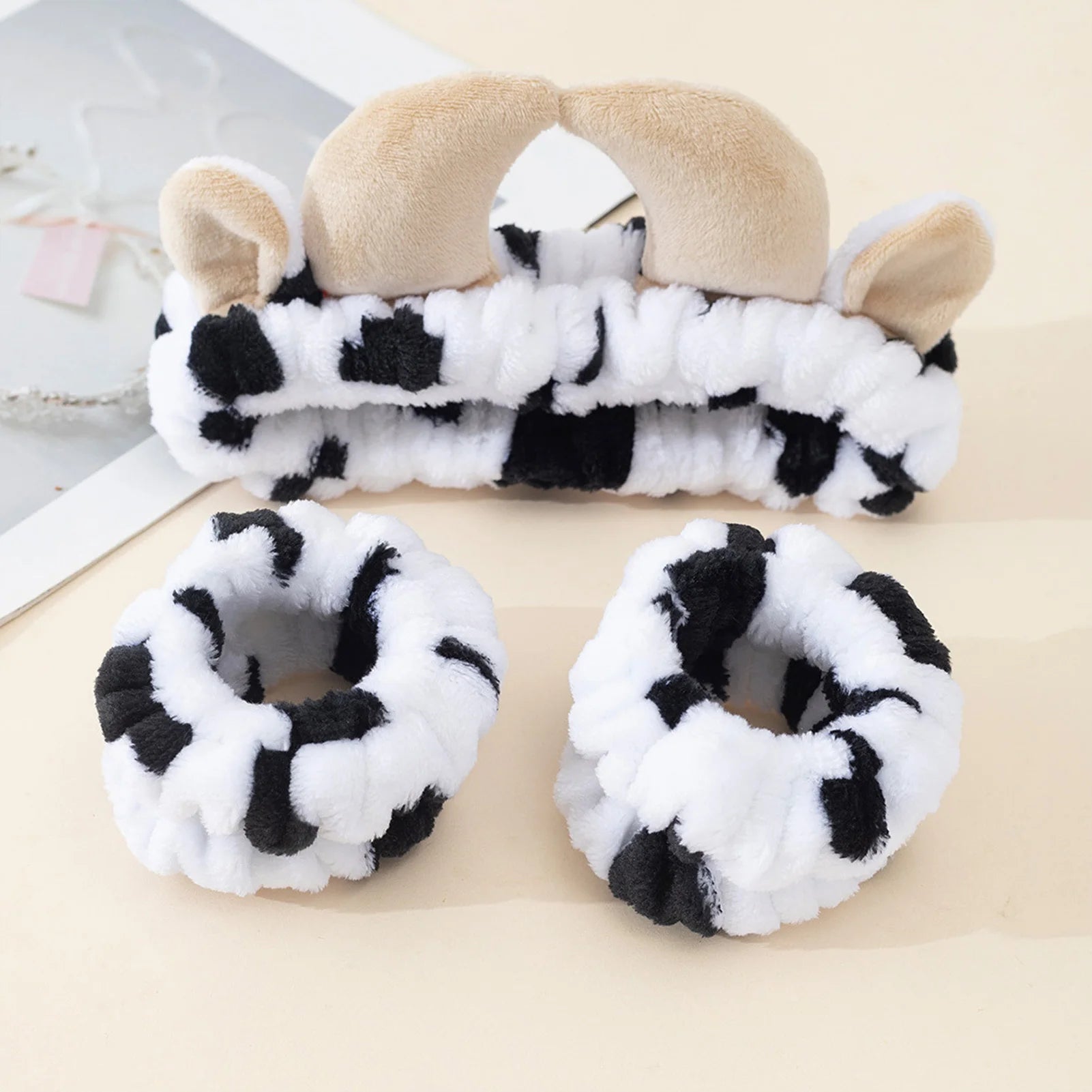 3pcs Wash Face Headband Soft Comfortable Plush Headband Wrist Strap Set For Girls Cartoon Cat Ear Shaped Wash Up Headband Kit Econic Blanks