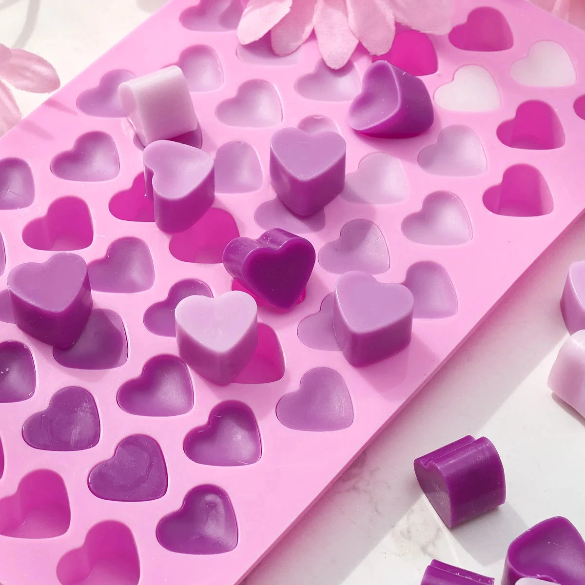 55 Compartment Heart Silicone Candle Mold Valentine's Day Candles Making Kit DIY Love Cake Chocolate Baking Mould Party Gifts Econic Blanks
