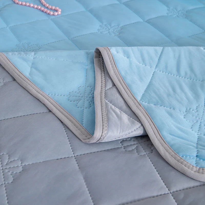Grade A Cooling Summer Blanket for Bed Soft Breathable King Summer Quilt Queen Air Condition Comforter Lightweight Cool Duvet Quick Pick Grocers