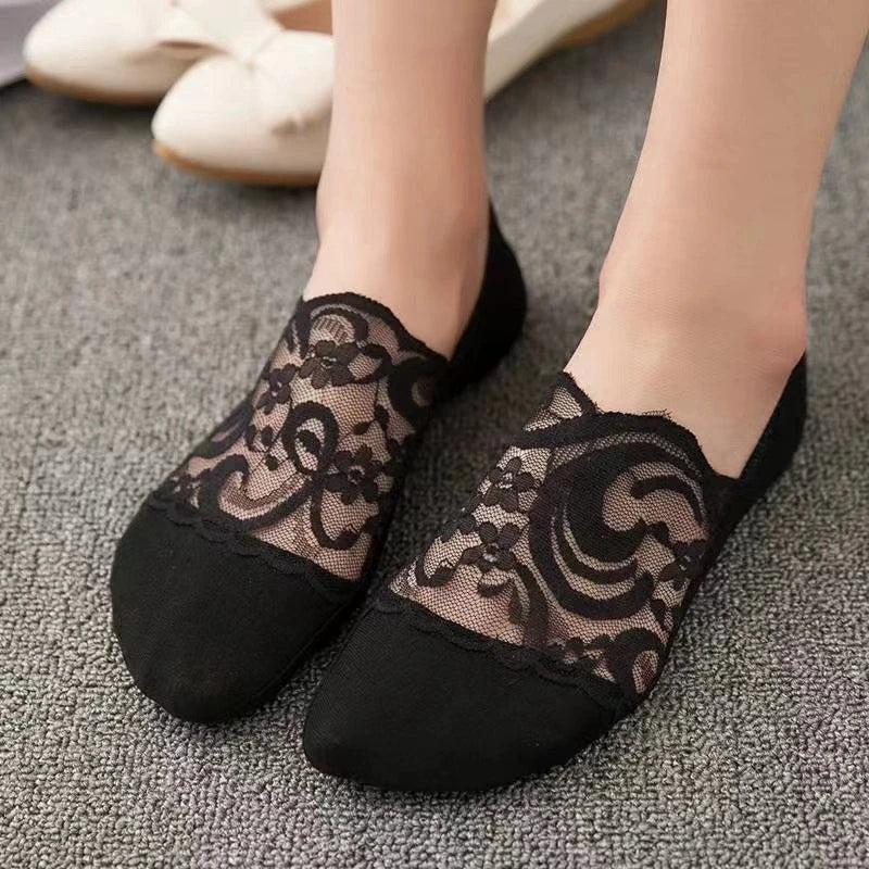 New Women Socks Slippers Non-slip Breathable Cute Lace Invisible Socks Sexy Non-slip Cool Thin Socks Fashion Black Boat Socks Quick Pick Grocers
