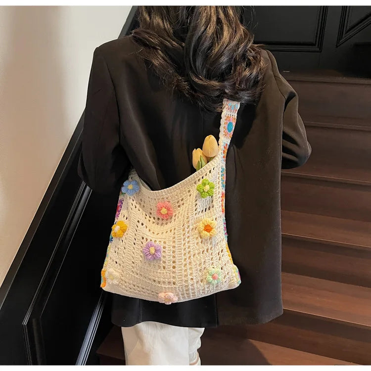 Women's Boho Crochet Bag Designer Flowers Knitted Handbags Large Capacity Summer Beach Woven Shoulder Bag Girls Tote Shopper Bag Quick Pick Grocers