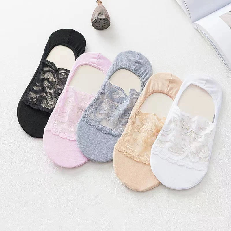 New Women Socks Slippers Non-slip Breathable Cute Lace Invisible Socks Sexy Non-slip Cool Thin Socks Fashion Black Boat Socks Quick Pick Grocers