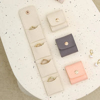 Fashion Velvet Jewelry Display Bag Container Foldable Necklace Ring Packing Bag Storage Case Earrings Organizer Jewelry Packing Quick Pick Grocers