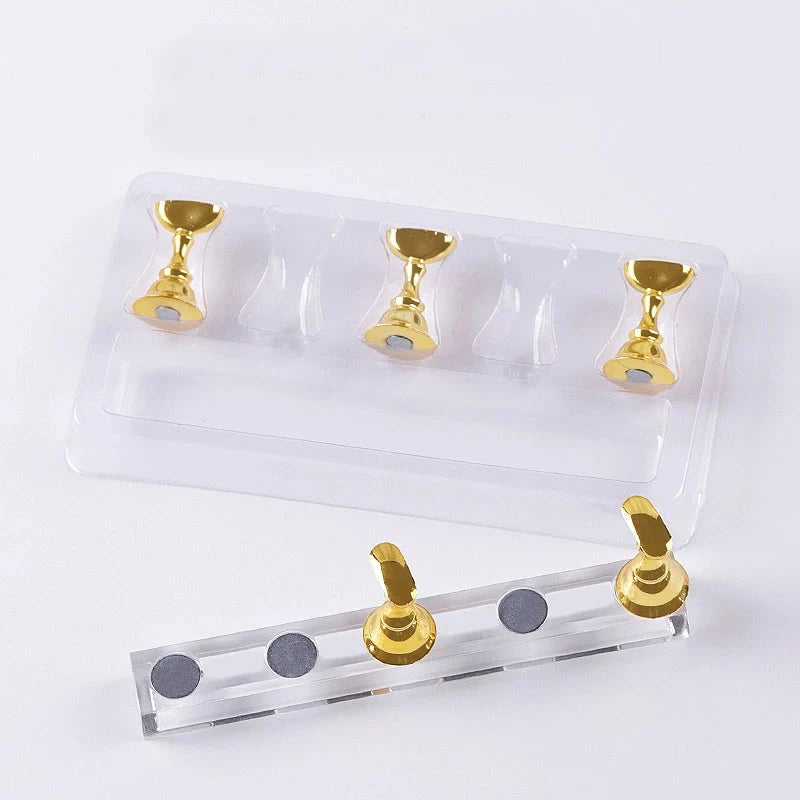 5/30pcs/Set Magnetic Nail Holder False Nail Tip Practice Stand Crystal Base Holder Nail Art Display For Art Salon DIY & Practice Econic Blanks