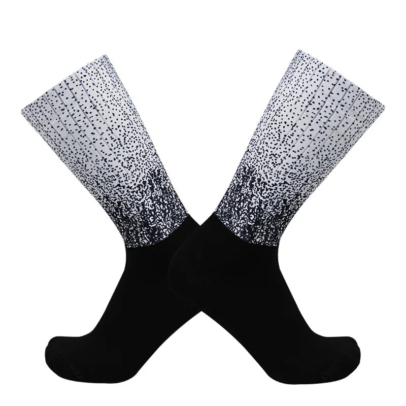New Summer Breathable Cycling Socks Men Anti Slip Seamless Aero Bike Wearproof Road Calcetines Ciclismo Quick Pick Grocers