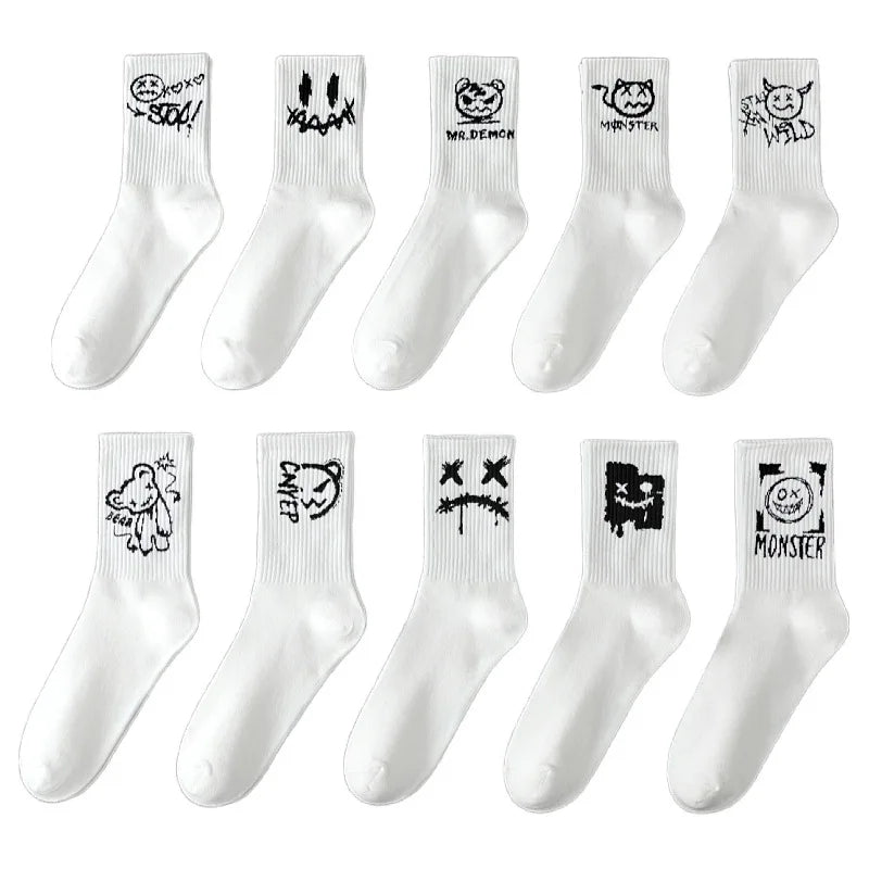5/10 Pairs Men Women Graffiti Printed socks Street Style Soft Comfortable Sweat Absorbing Breathable Couple Sports Leisure Socks Quick Pick Grocers