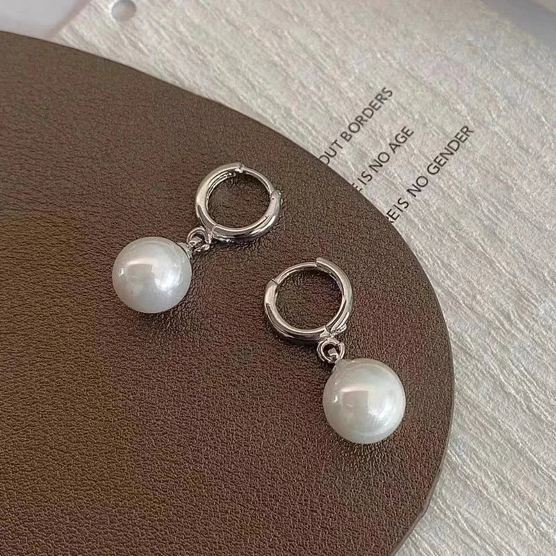 New Vintage Circle Drop Earrings Baroque Pearl Earrings Gold Color Round Earclip Women Temperament Elegant Jewelry Party Gifts Econic Blanks