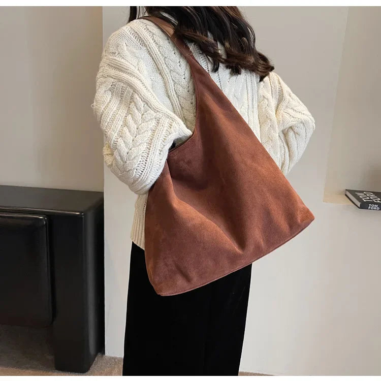 Autumn and Winter Vintage Women's Bag Large Capacity Suede Shoulder Bag Solid Color Simple Casual Commuter Bag Retro Handbags Quick Pick Grocers