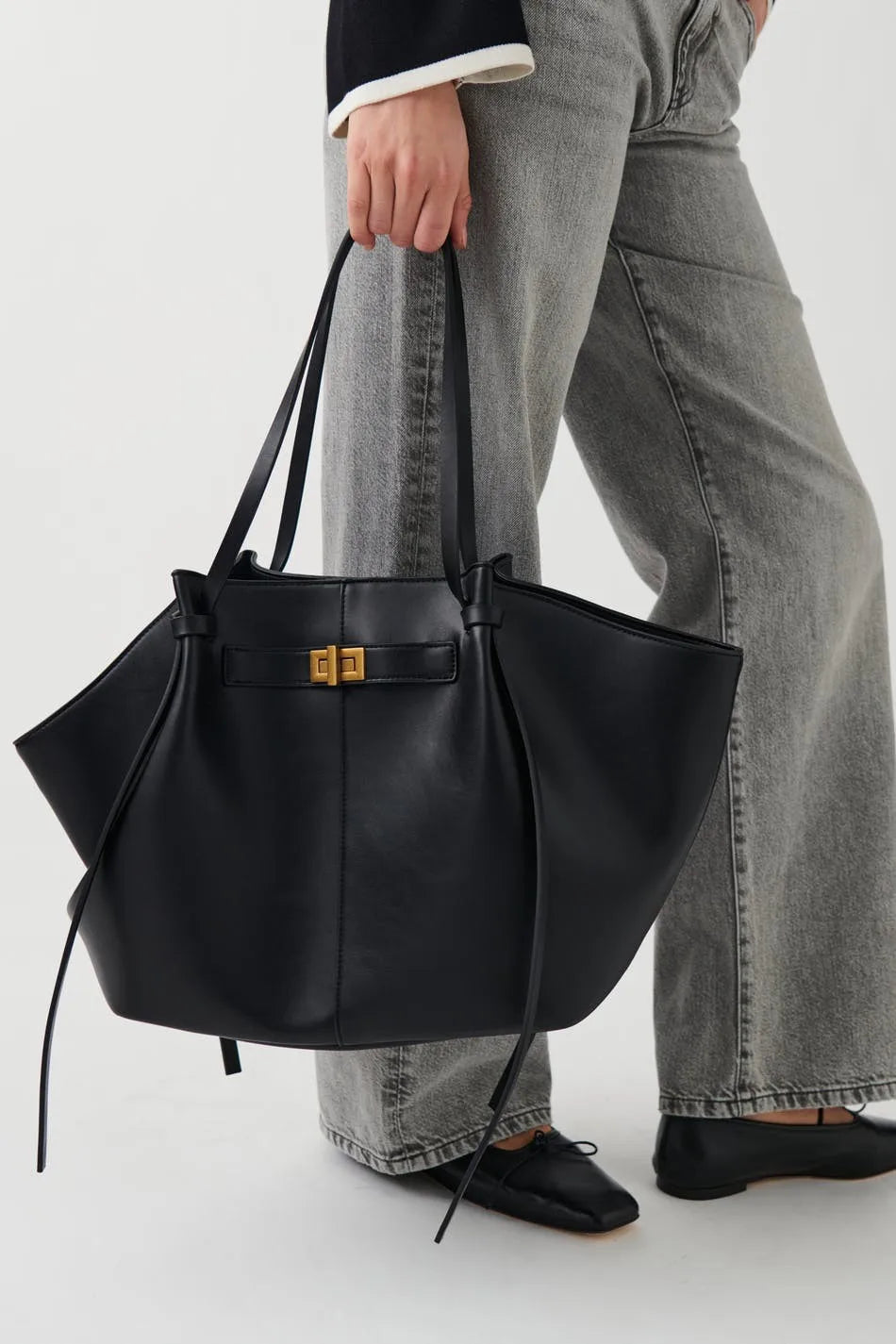 Fashion Large Capacity Trapeze Women Shoulder Bags Designer Metal Lock Handbags High-Quality Pu Leather Big Tote Commute Bag Quick Pick Grocers