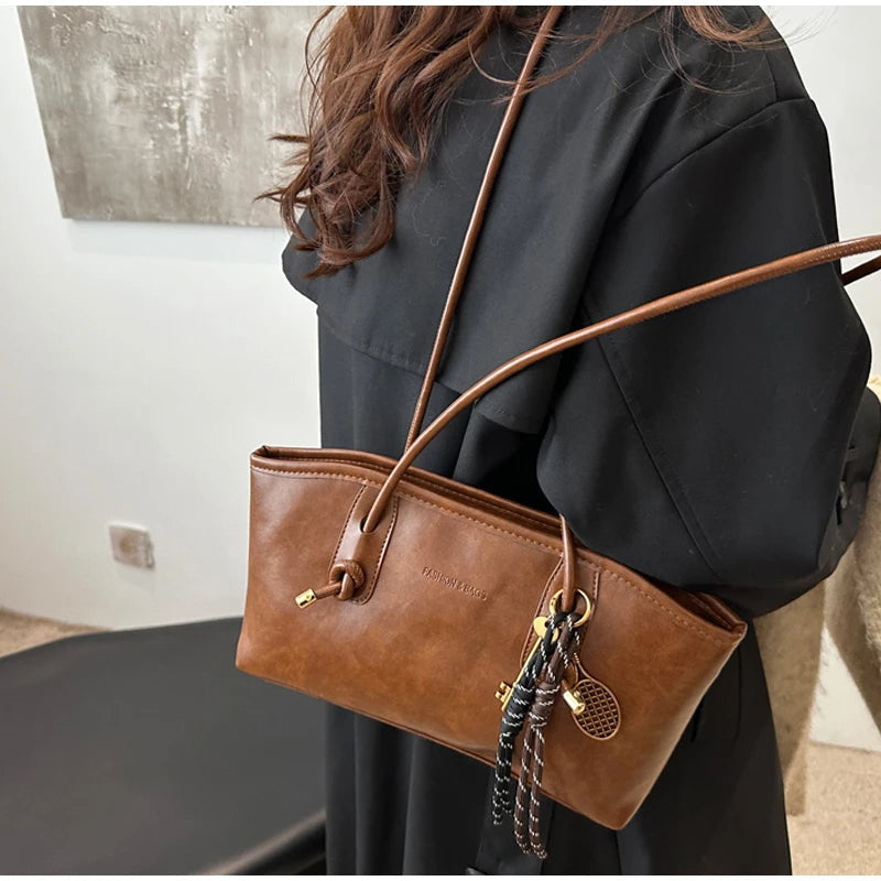 European American Retro Tote Bag, Korean Fashion Shoulder Bags Advanced Simple Handbag New Large Capacity Pendant Versatile Bags Quick Pick Grocers