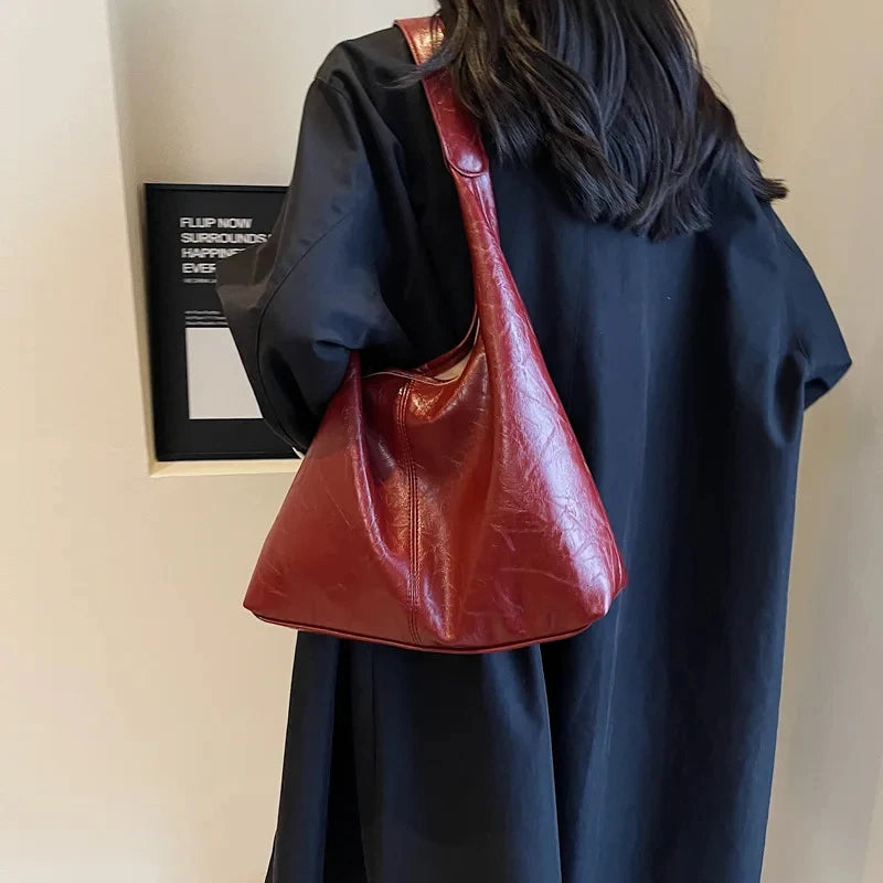 Autumn and Winter Vintage Women's Bag Large Capacity Suede Shoulder Bag Solid Color Simple Casual Commuter Bag Retro Handbags Quick Pick Grocers