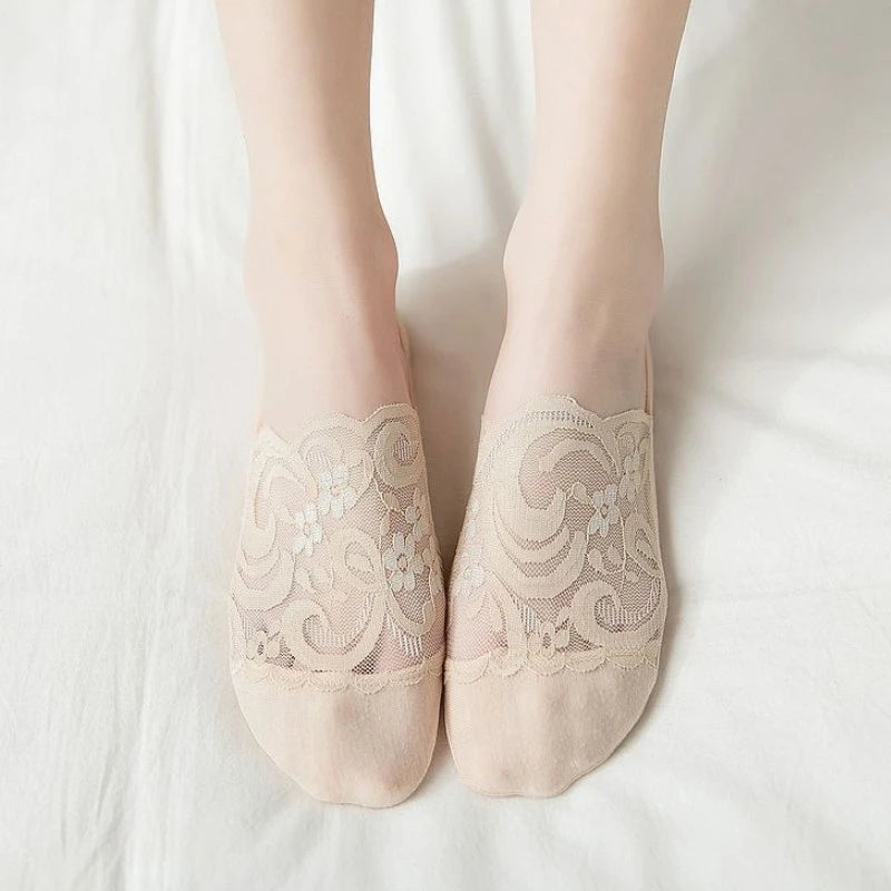 New Women Socks Slippers Non-slip Breathable Cute Lace Invisible Socks Sexy Non-slip Cool Thin Socks Fashion Black Boat Socks Quick Pick Grocers