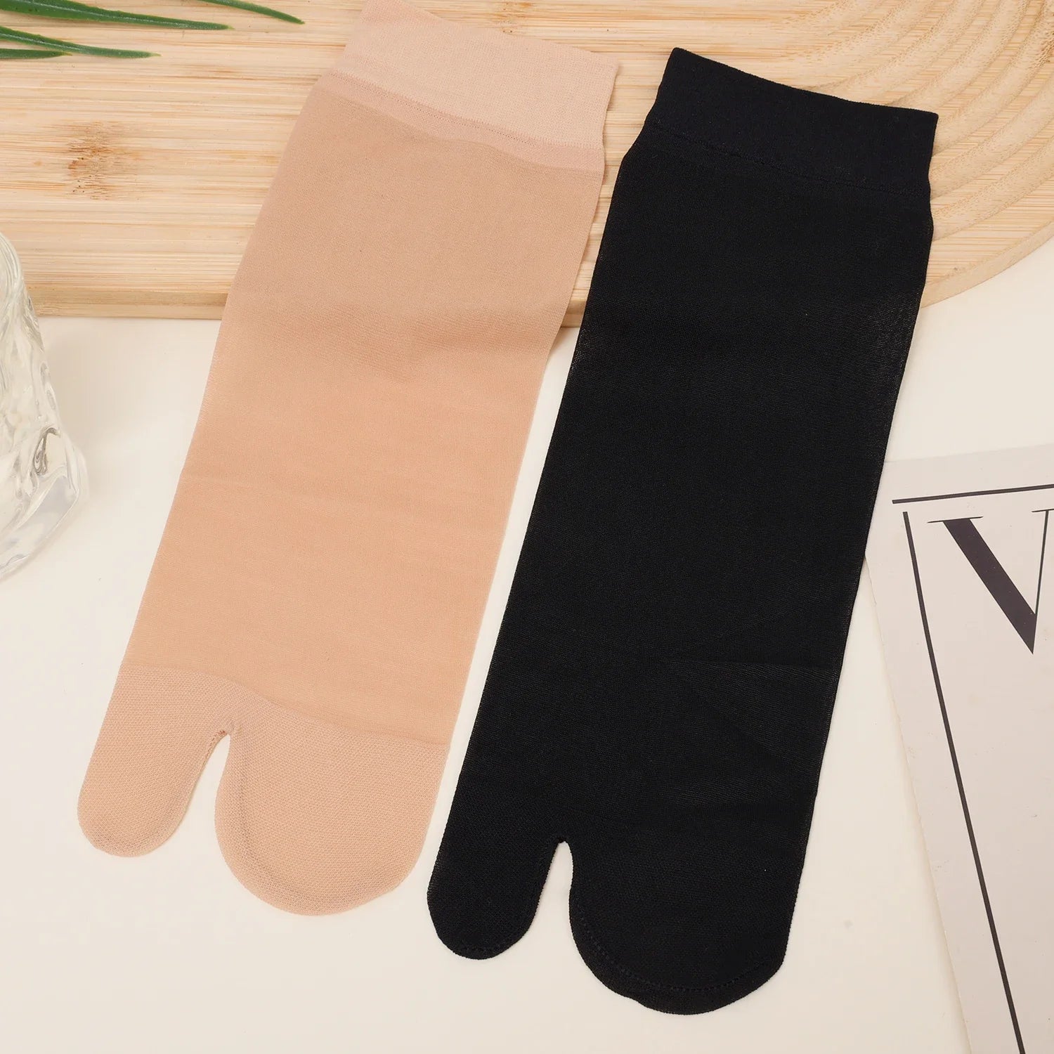 Two Toed Crystal Silk Socks Clear White Black Breathable Cool Stockings Unisex Japanese Men Women Summer Ultra-Thin Tabi Socks Quick Pick Grocers