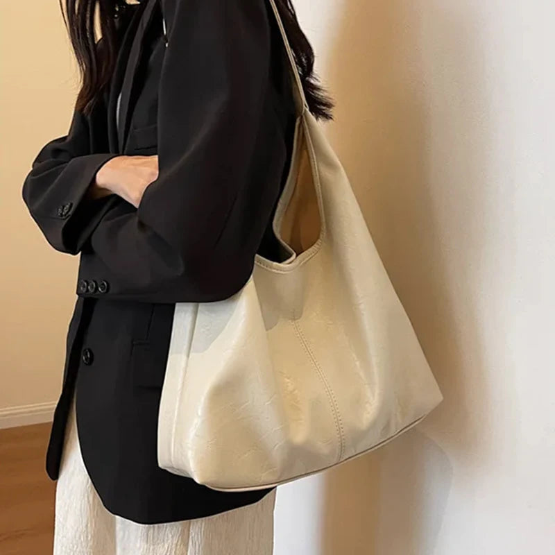 Autumn and Winter Vintage Women's Bag Large Capacity Suede Shoulder Bag Solid Color Simple Casual Commuter Bag Retro Handbags Quick Pick Grocers