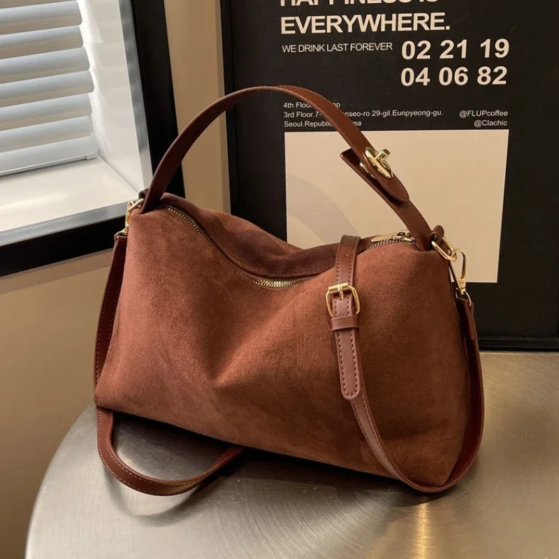 Advanced Retro Bag for Women's 2026 New Textured Frosted Shoulder Bag with Large Capacity Crossbody Commuting Tote Bag Quick Pick Grocers