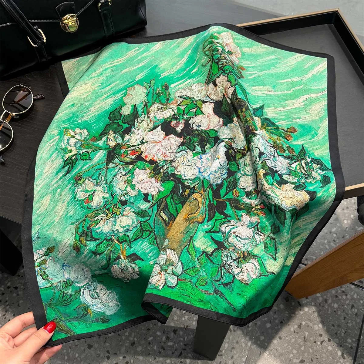 2025 Fashion 100% Real Silk Scarf 53cm Square Bandelet Women's Silk Temperament Small Scarf Neck Decorative Wrap Printed Scarves Quick Pick Grocers