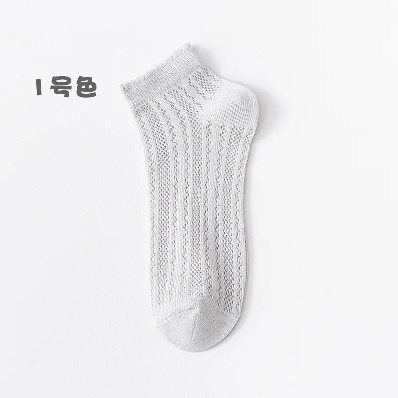 Fashionable Summer Soft Short Socks for Women Thin Mesh Sock Breathable Feature Sweet Hollow Out Design White Lace Ankle Socks Quick Pick Grocers