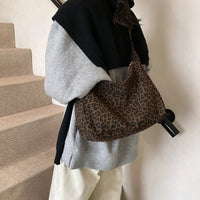Trendy Casual Soft Textile Women's Shoulder Bag Large Capacity Leopard Print Female Retro Crossbody Bag For Commute Outings Quick Pick Grocers