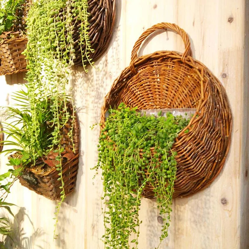Hand Made Wicker Rattan Flower Planter Wall Hanging Wicker Rattam Basket Garden Vine Pot Plants Holder Garden Pots Wall Planter Quick Pick Grocers