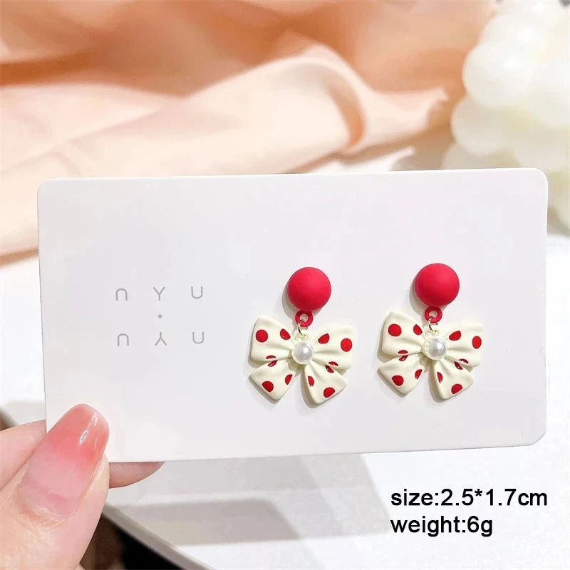 Pure White Women's Dangle Earrings Blooming Flower Acrylic Enamel Butterfly Imitation Pearl Heart Hanging Earrings Elegant brinc Econic Blanks