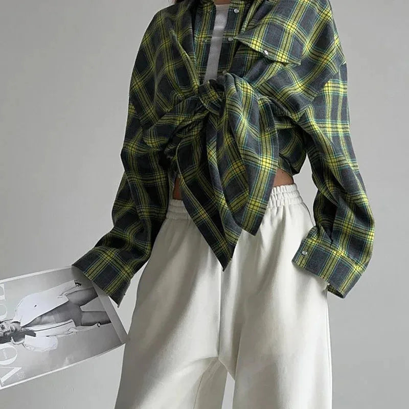 New Vintage Women Oversized Long Sleeve Plaid Shirt Blouse Tops Autumn Winter Button Down Loose Lapel Pocket Shirt Korean Style Quick Pick Grocers