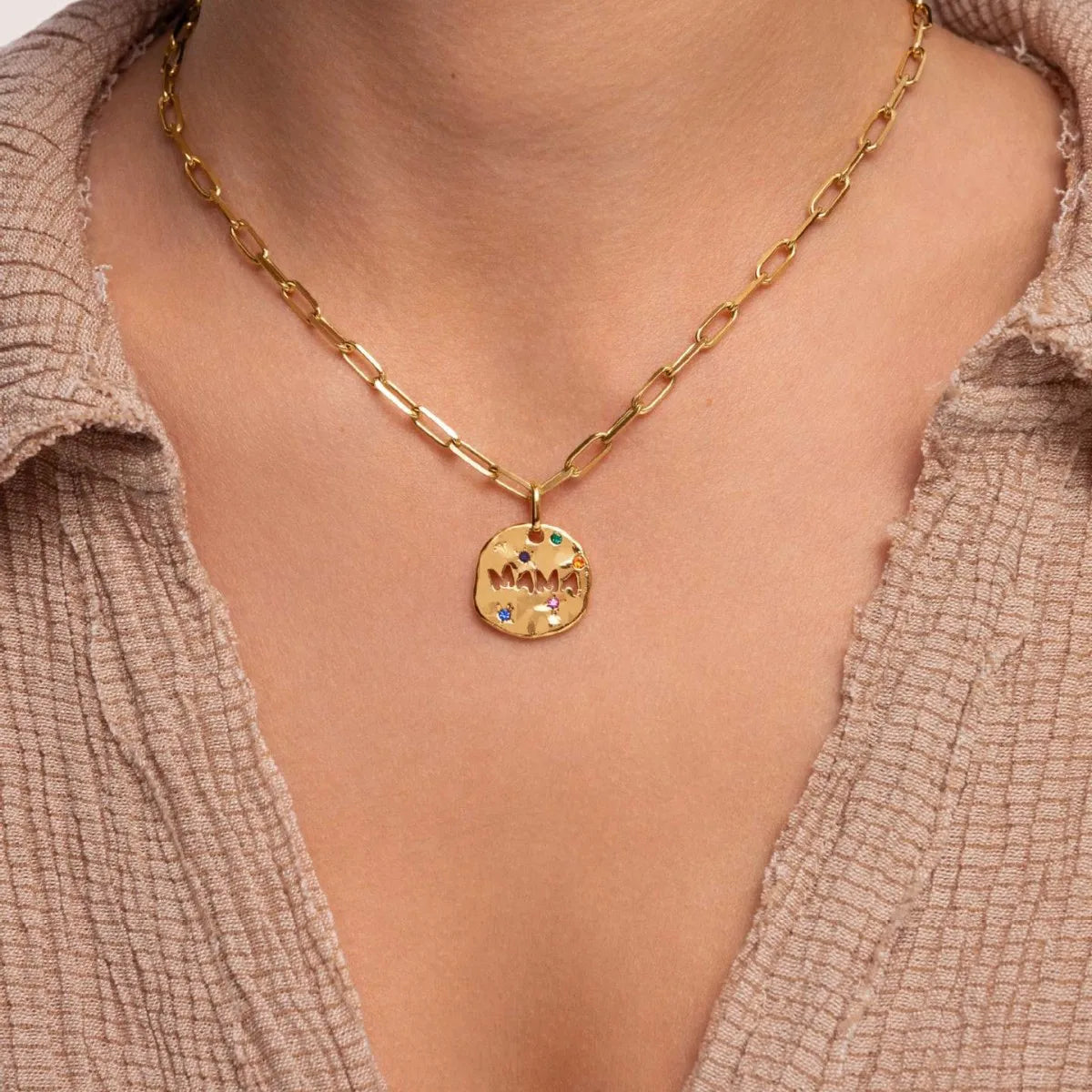 Mother's Day MAMA Necklace Gift Irregular Circular Guardian Pendant Necklace New Fashion Stainless Steel Necklace Accessory Gift Quick Pick Grocers
