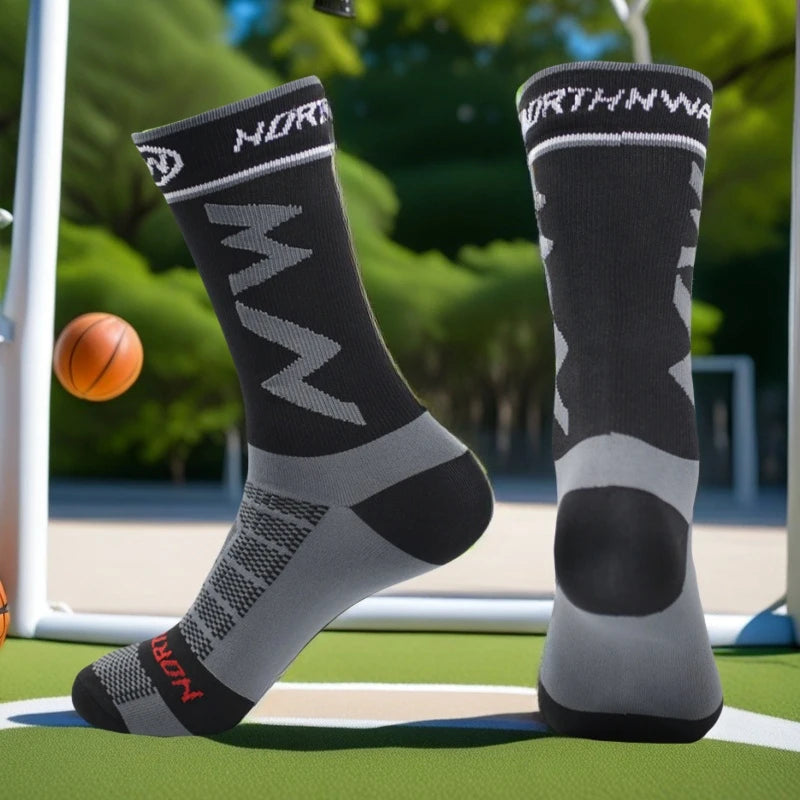 1/3/5 Pairs of Men's Mid-Calf Sports Socks, Fitness Compression Socks, Non-Slip and Breathable, High-Top Sports Socks for Men in Spring and Summer, Comfortable Mid-Calf Socks for Couples in Autumn, Suitable for Daily Activiti Quick Pick Grocers
