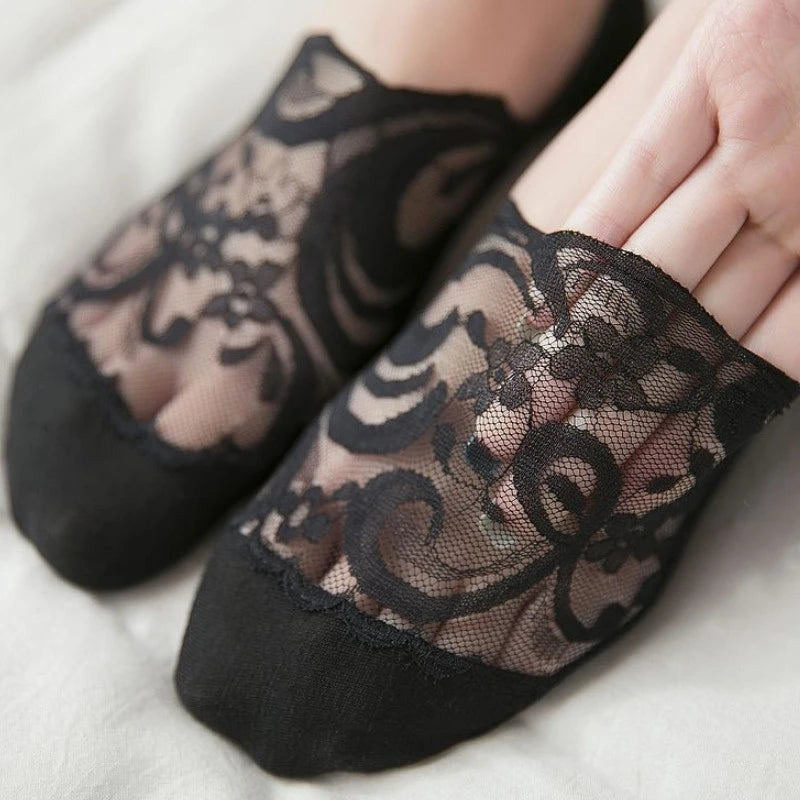 New Women Socks Slippers Non-slip Breathable Cute Lace Invisible Socks Sexy Non-slip Cool Thin Socks Fashion Black Boat Socks Quick Pick Grocers