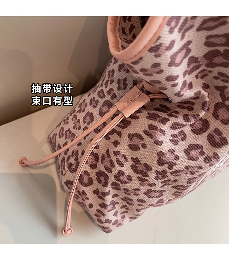 Brand Women's Shoulder Bag Y2k Fashion Sweet Polka Dot Handbag Korean Casual Versatile Leopard Print Brown Frosted Tote Bags Quick Pick Grocers
