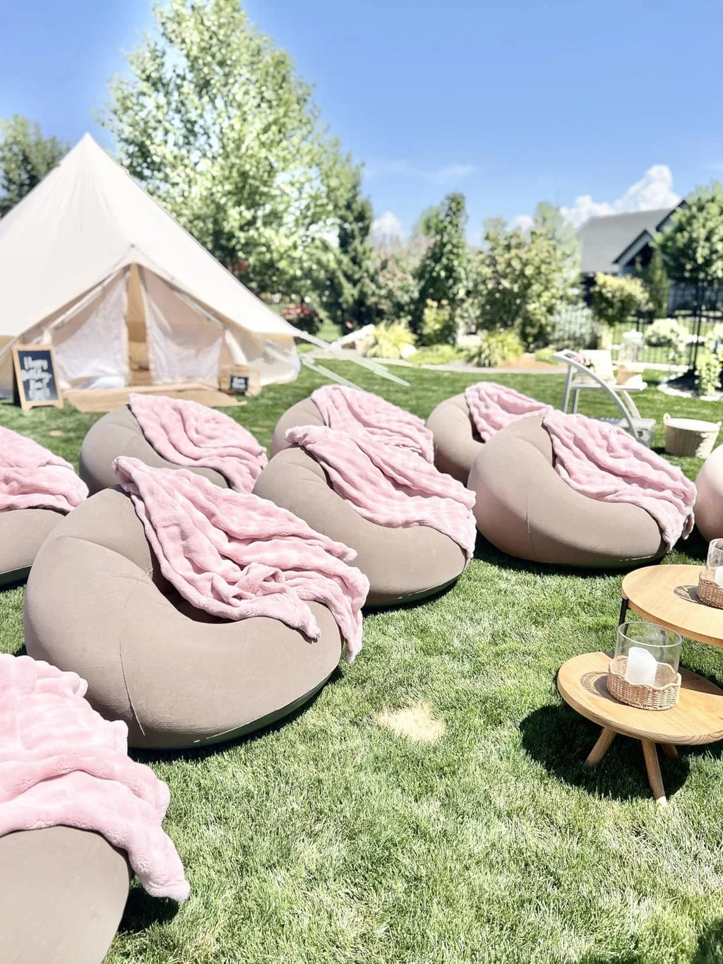 2pcs (1 sofa + 1 air pump) PVC inflatable sofa, suitable for camping, hiking and outdoor activities, Halloween/Christmas gifts Econic Blanks