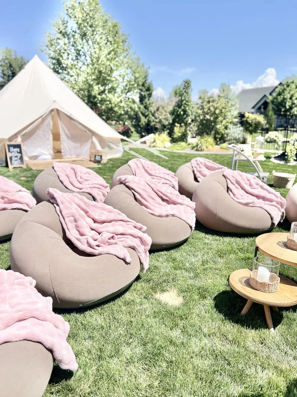2pcs (1 sofa + 1 air pump) PVC inflatable sofa, suitable for camping, hiking and outdoor activities, Halloween/Christmas gifts Econic Blanks