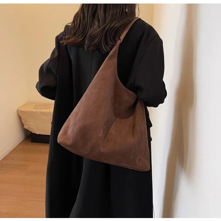 Autumn and Winter Vintage Women's Bag Large Capacity Suede Shoulder Bag Solid Color Simple Casual Commuter Bag Retro Handbags Quick Pick Grocers