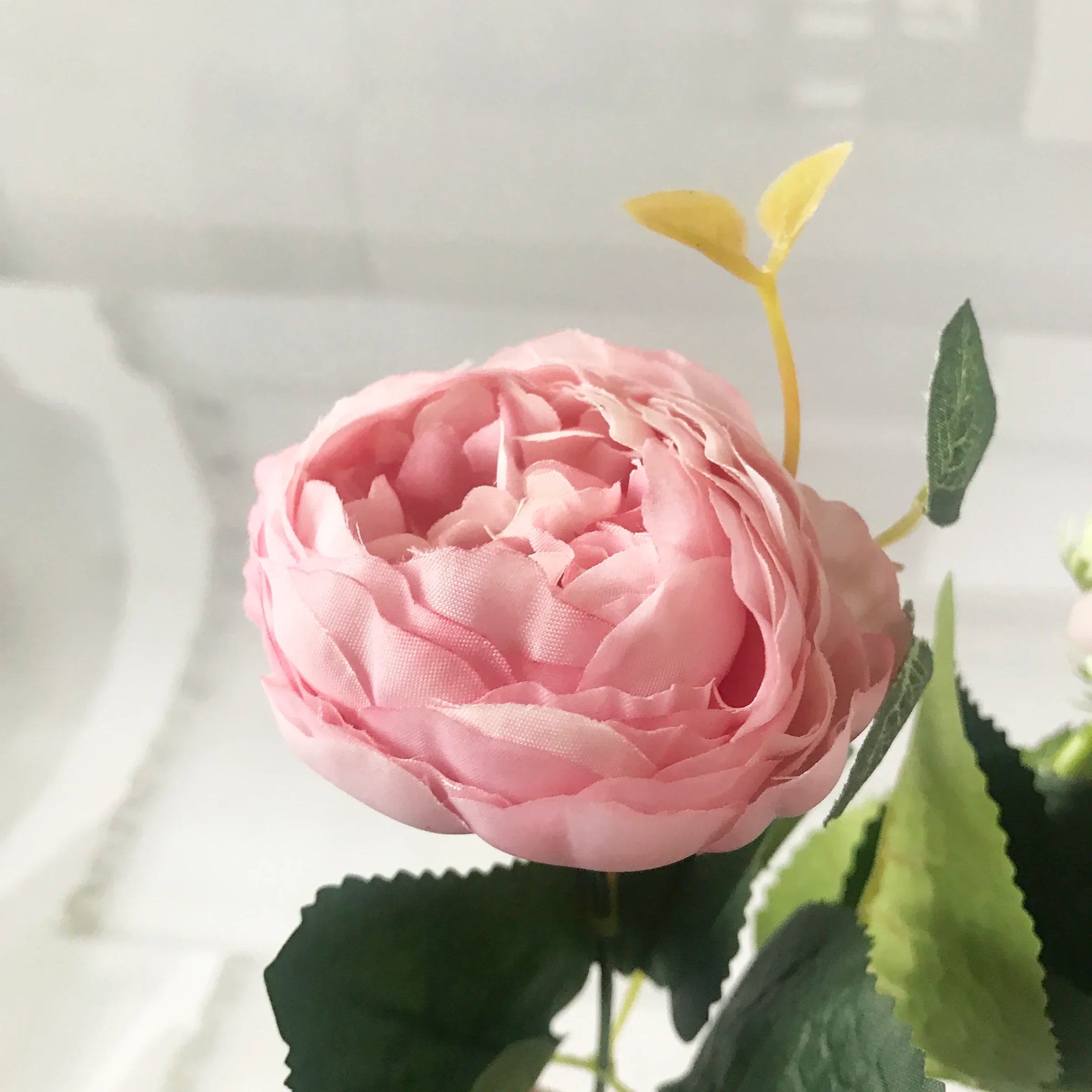 30cm Rose Pink Silk Peony Artificial Flowers Bouquet 5 Big Head and 4 Bud Cheap Fake Flowers for Home Wedding Decoration indoor Quick Pick Grocers
