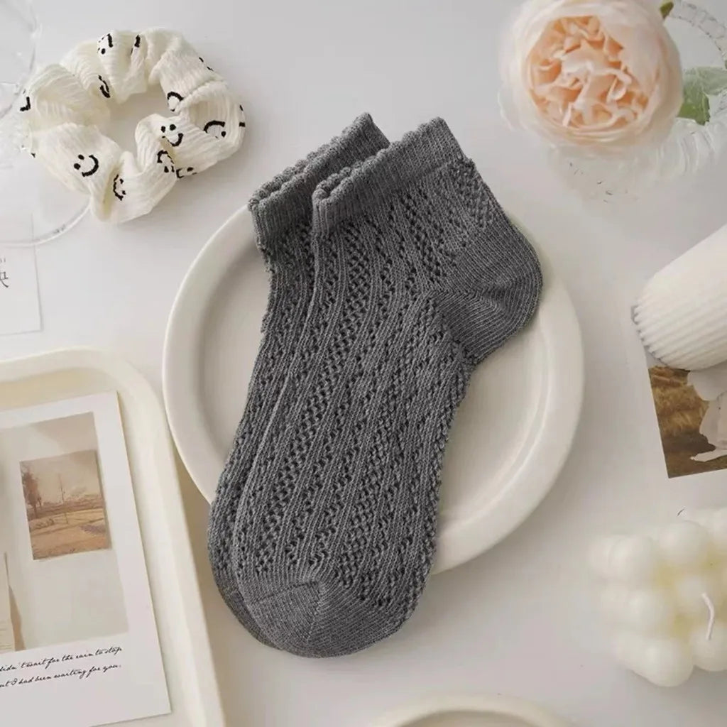 Fashionable Summer Soft Short Socks for Women Thin Mesh Sock Breathable Feature Sweet Hollow Out Design White Lace Ankle Socks Quick Pick Grocers