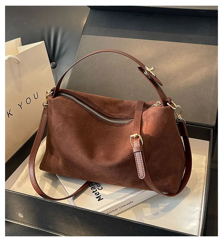 Advanced Retro Bag for Women's 2026 New Textured Frosted Shoulder Bag with Large Capacity Crossbody Commuting Tote Bag Quick Pick Grocers