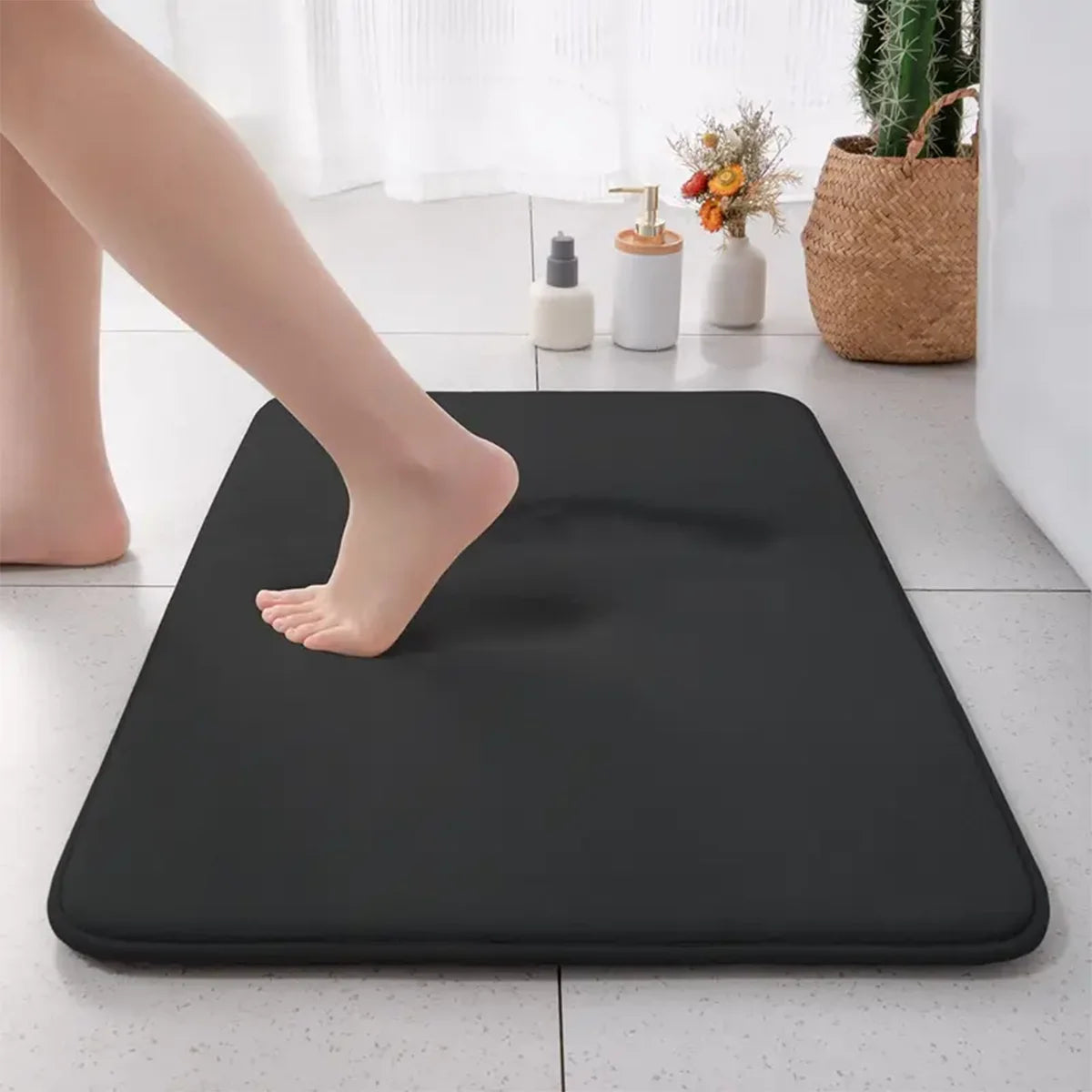 Thickened solid color absorbent carpet flannel bathroom floor mat bathroom entrance non-slip door mat Quick Pick Grocers